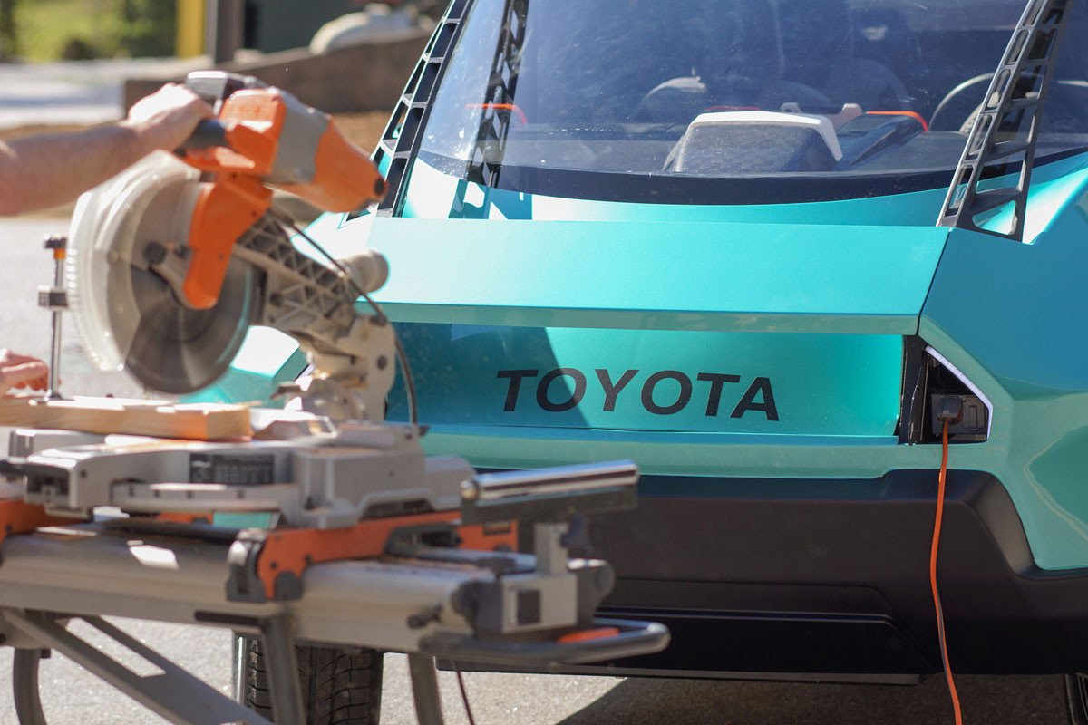 Toyota uBox, el germen de la universidad