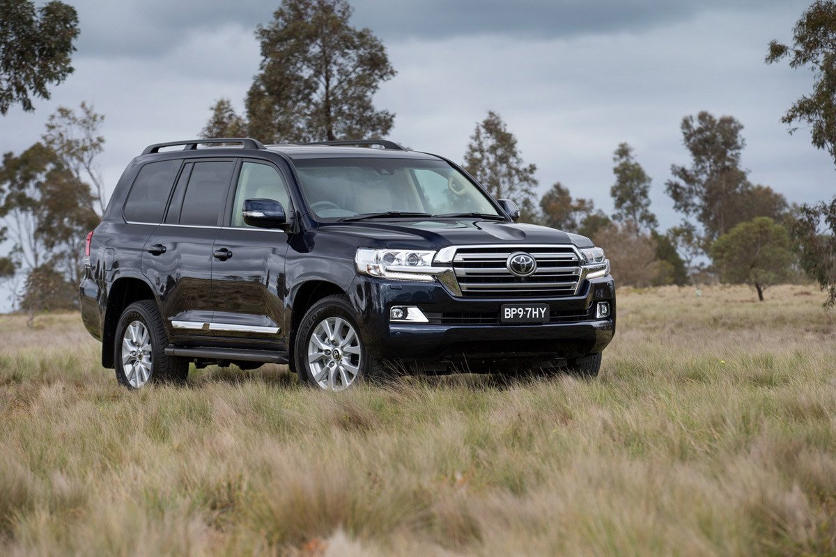 Toyota renueva al Land Cruiser 200
