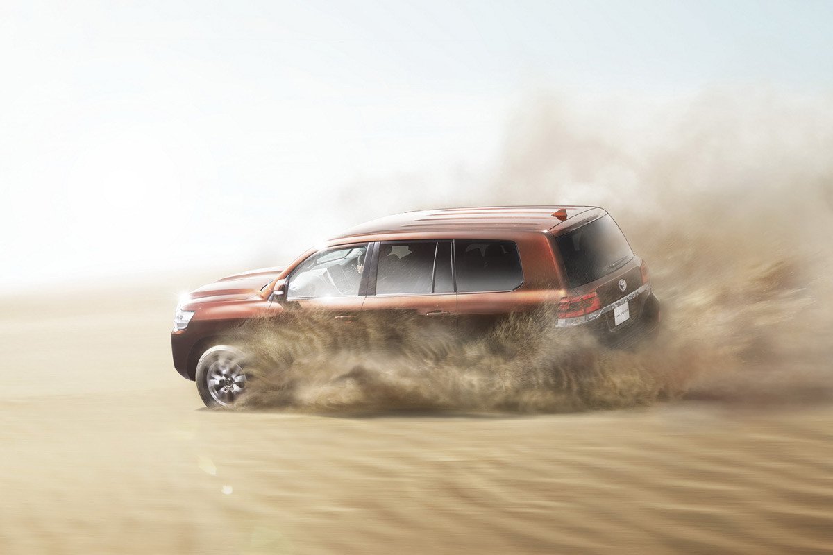 Toyota renueva al Land Cruiser 200