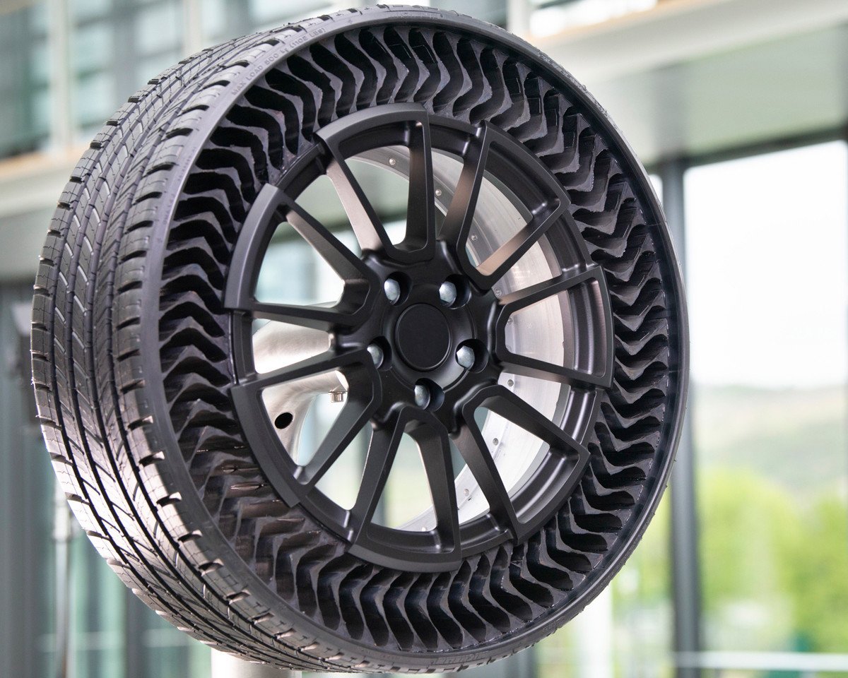 Michelin UPTIS, el neumático que rueda sin aire