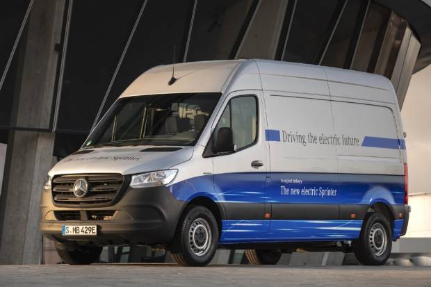 Mercedes eSprinter: ya disponible la furgoneta eléctrica con estrella