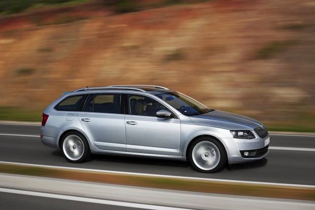 Vídeo: Skoda Octavia Combi