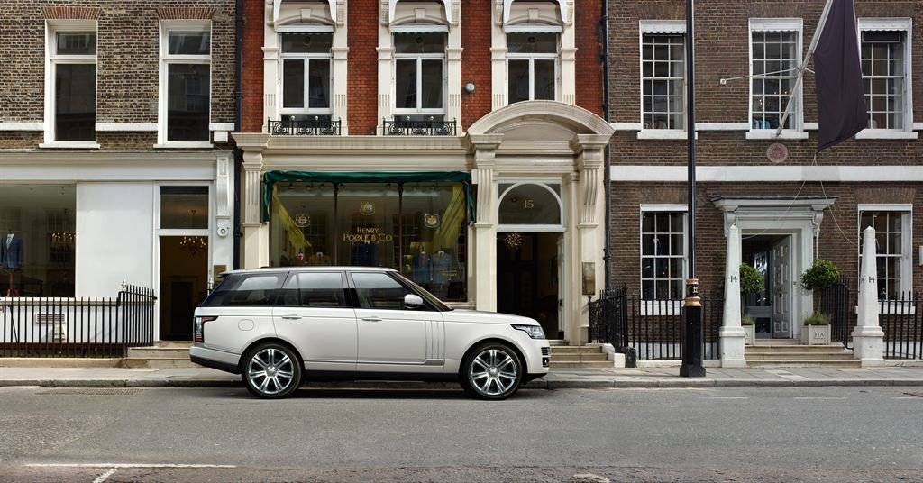 Nuevo Range Rover alargado y Autobiography Black