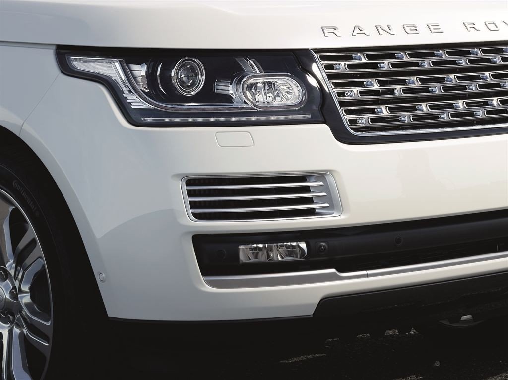 Nuevo Range Rover alargado y Autobiography Black
