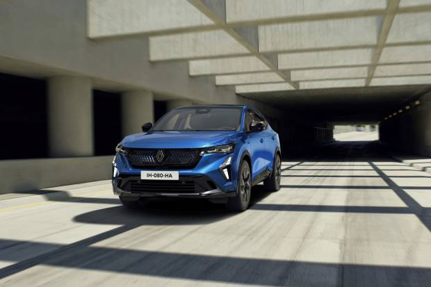 Renault aumenta su gama de SUV coupé con el Rafale, que también se fabrica en España