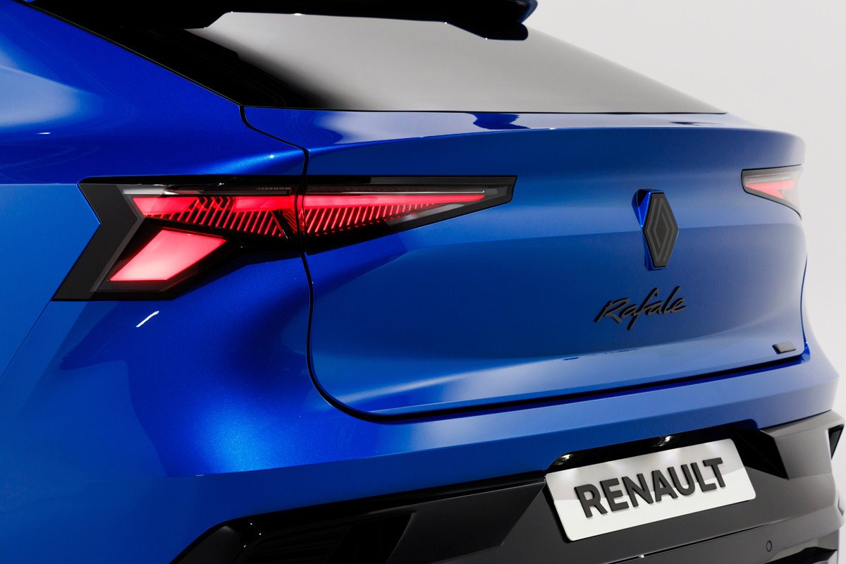 Renault aumenta su gama de SUV coupé con el Rafale, que también se fabrica en España