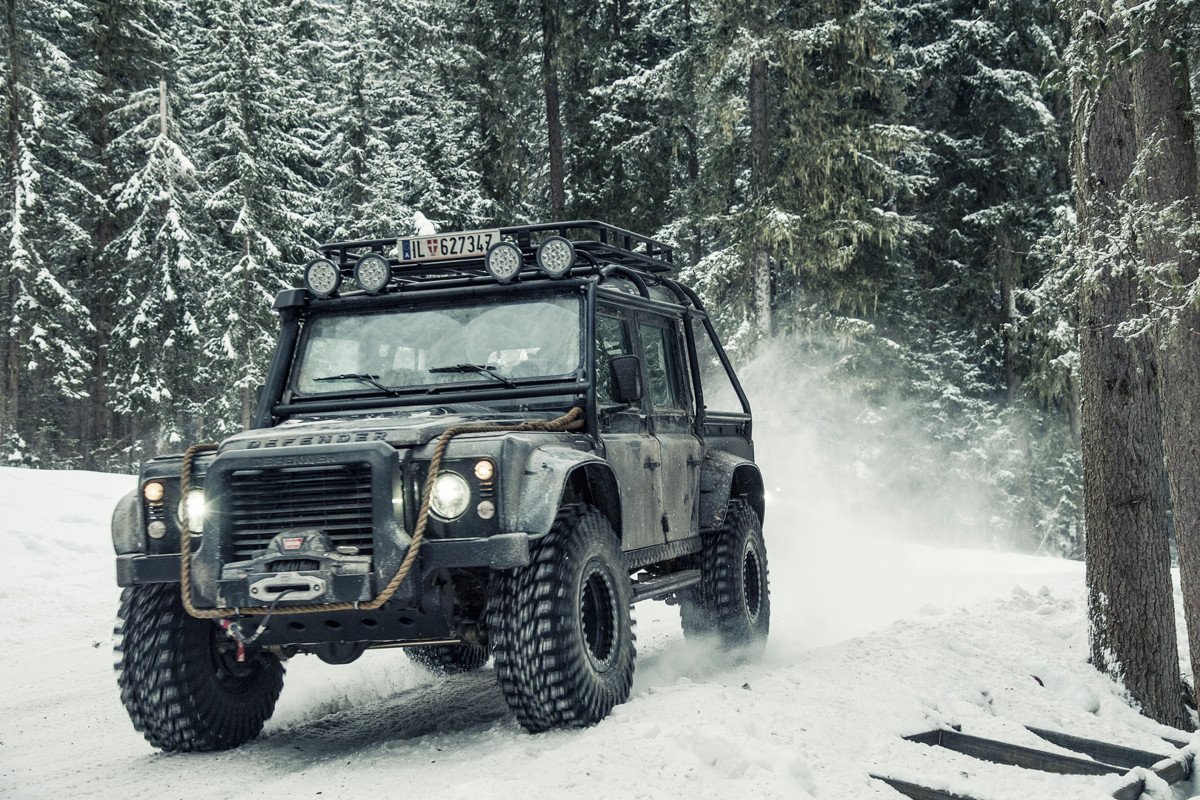 Los coches de 007 en SPECTRE: entre villanos anda el juego