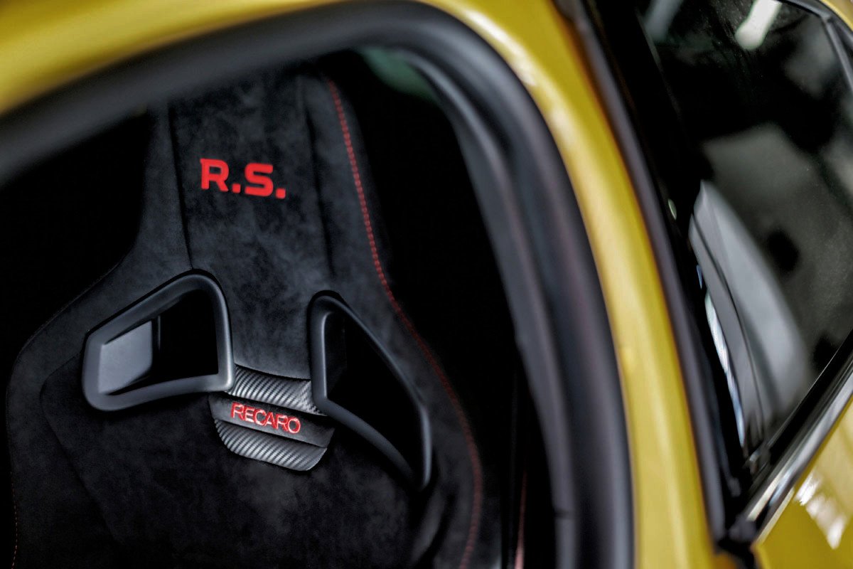 Nuevo Renault Mégane R.S. TROPHY 2018, con 300 CV de potencia
