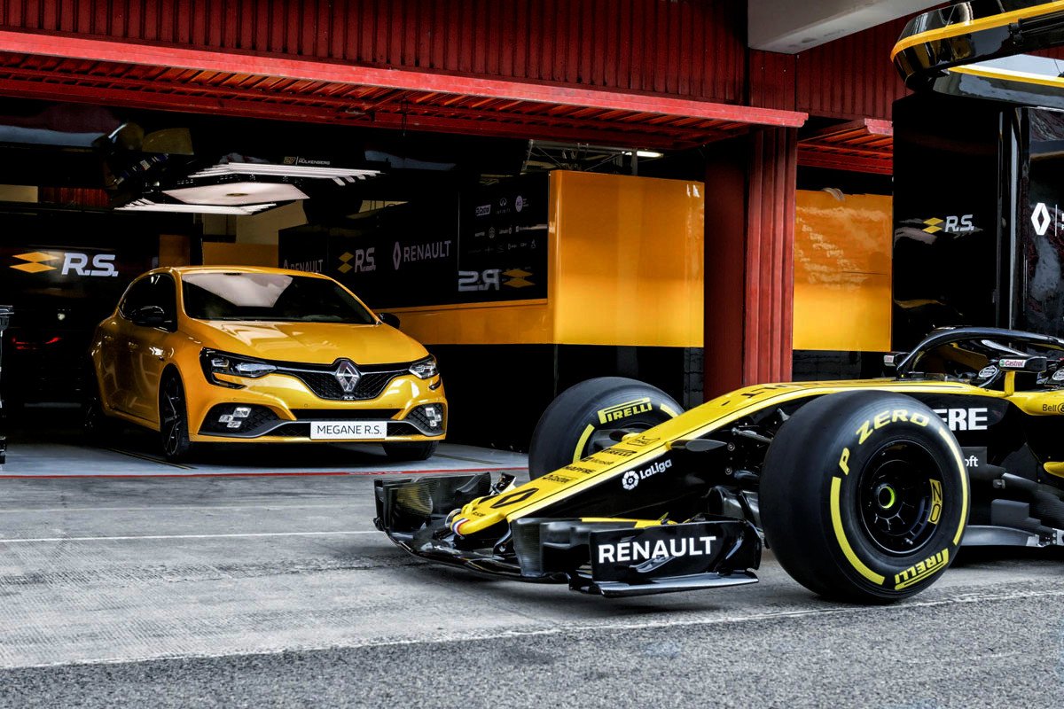 Nuevo Renault Mégane R.S. TROPHY 2018, con 300 CV de potencia