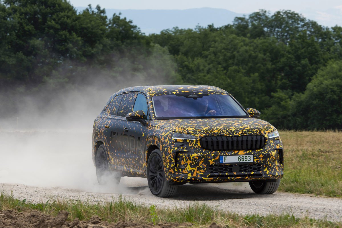 Te traemos las primeras imágenes y datos del próximo Skoda Kodiaq: llega en otoño