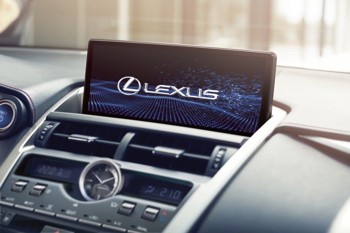 Prueba: Lexus NX 300h 2018, un SUV híbrido premium desde 39.900 euros