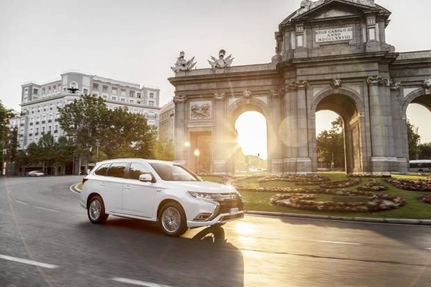 Madrid vigilará con 100 cámaras el acceso a la M-30 de coches sin etiqueta