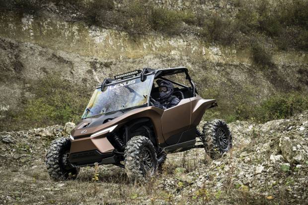 Lexus presenta un coche de hidrógeno con carrocería de buggy