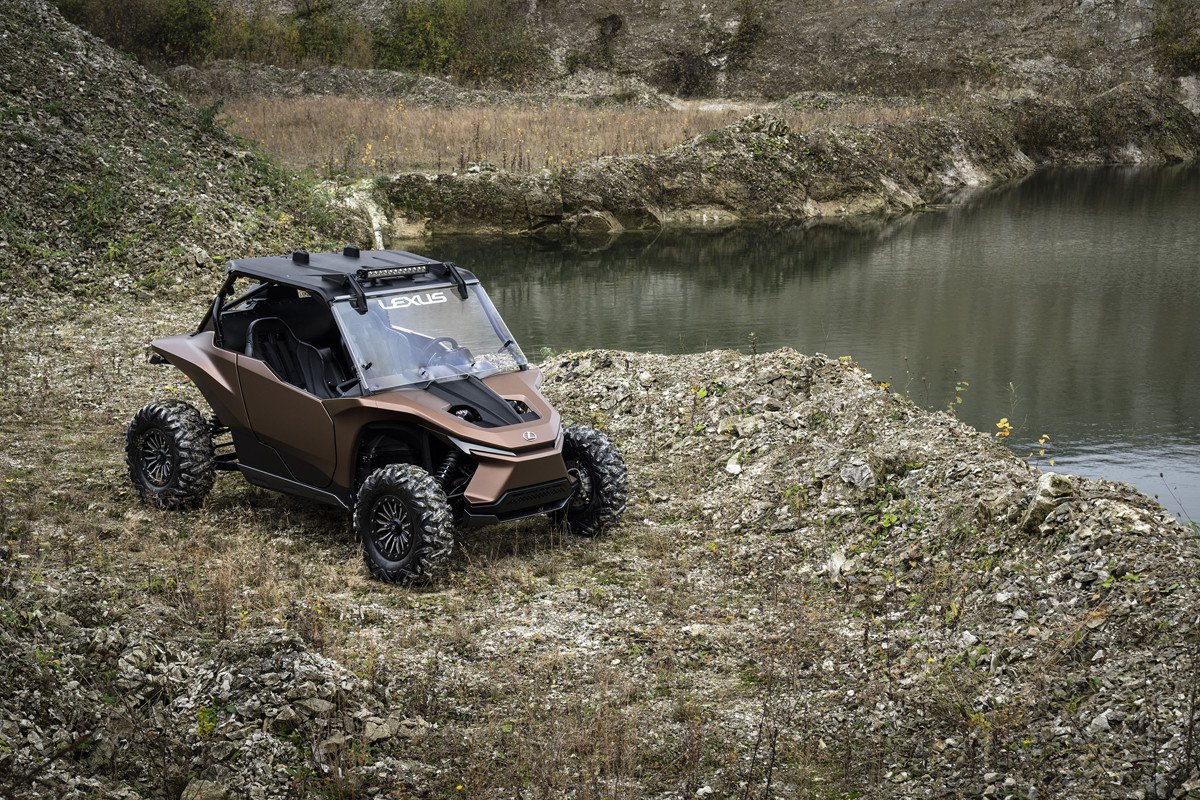 Lexus presenta un coche de hidrógeno con carrocería de buggy