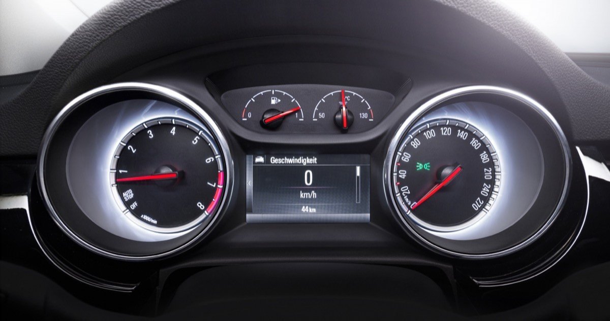 Prueba del nuevo Opel Astra 2016: más ligero y eficiente 