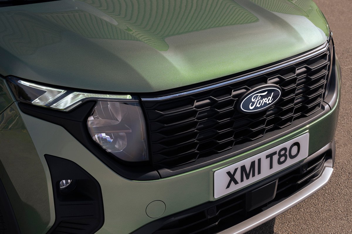Ford Tourneo Courier: el nuevo monovolumen combinará motores de gasolina y eléctrico