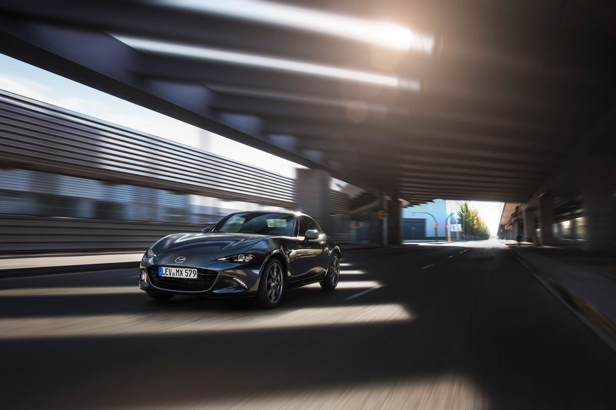 Vídeo: las claves del nuevo Mazda MX-5 RF