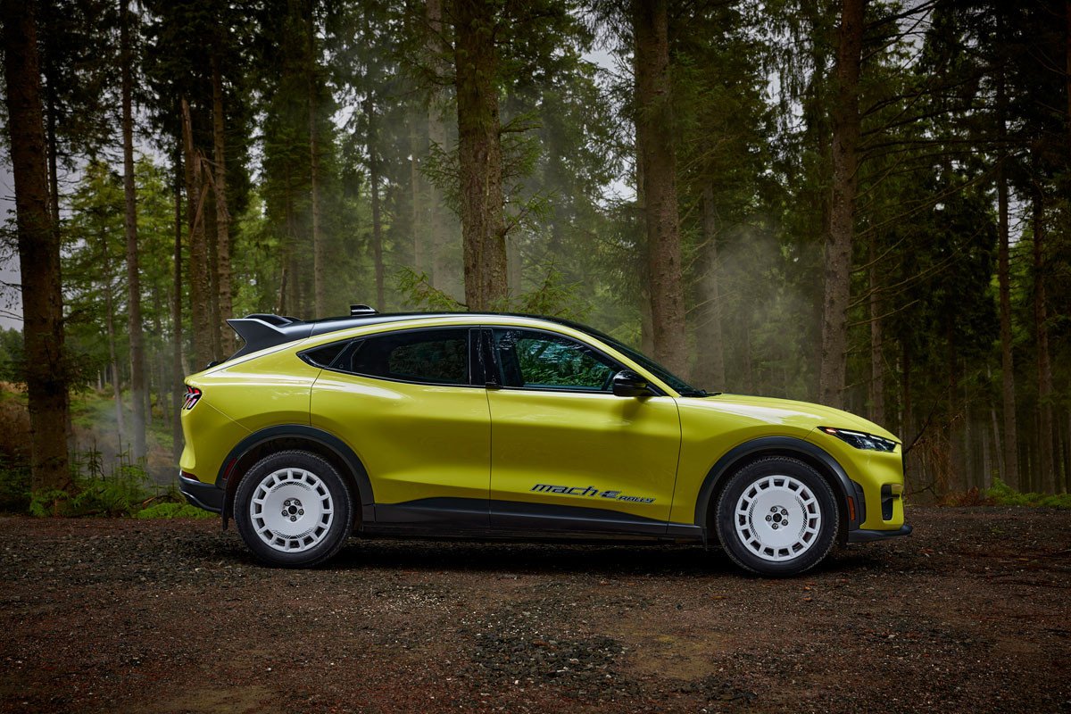 Ford Mustang Mach-E Rally, para disfrutar con un coche eléctrico por la tierra