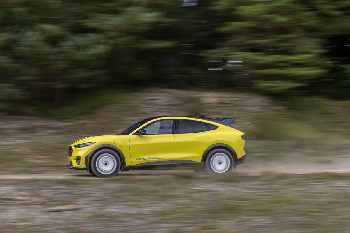 Ford Mustang Mach-E Rally, para disfrutar con un coche eléctrico por la tierra