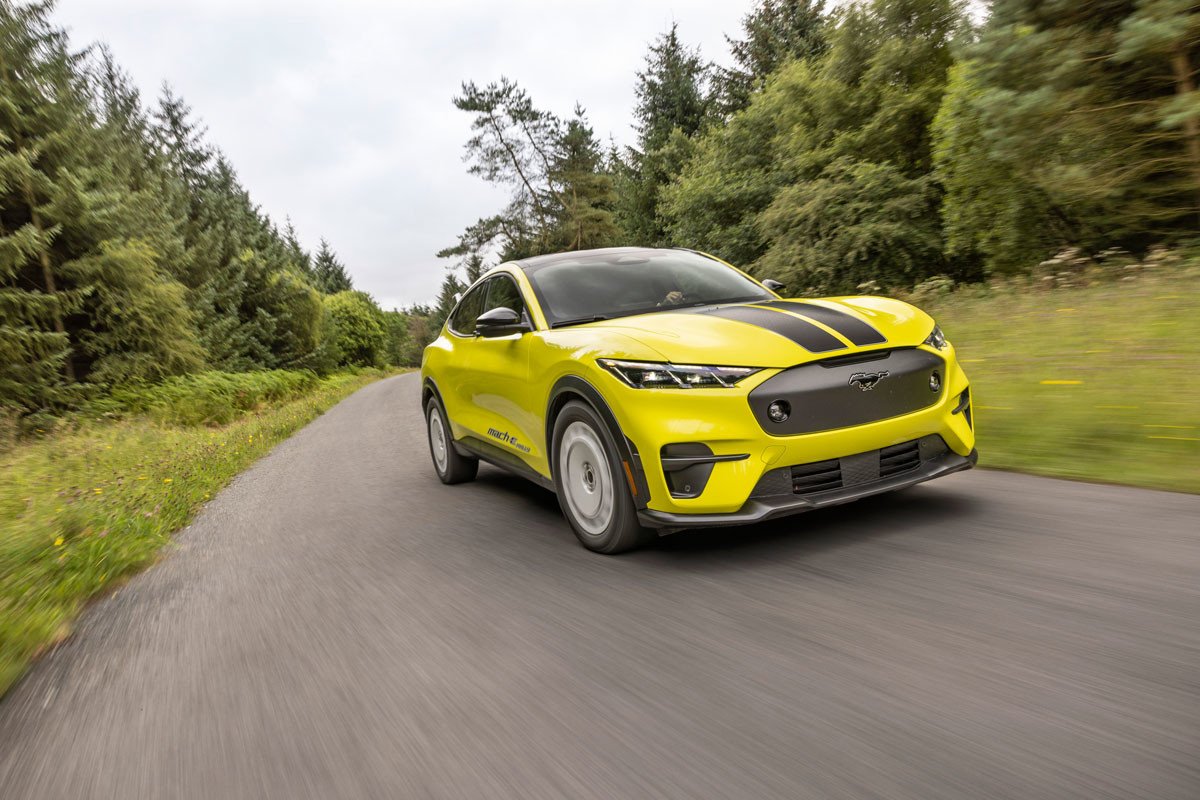 Ford Mustang Mach-E Rally, para disfrutar con un coche eléctrico por la tierra