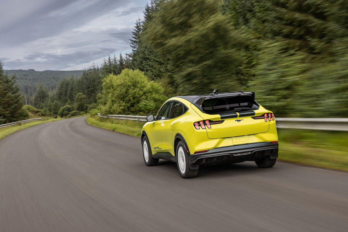 Ford Mustang Mach-E Rally, para disfrutar con un coche eléctrico por la tierra