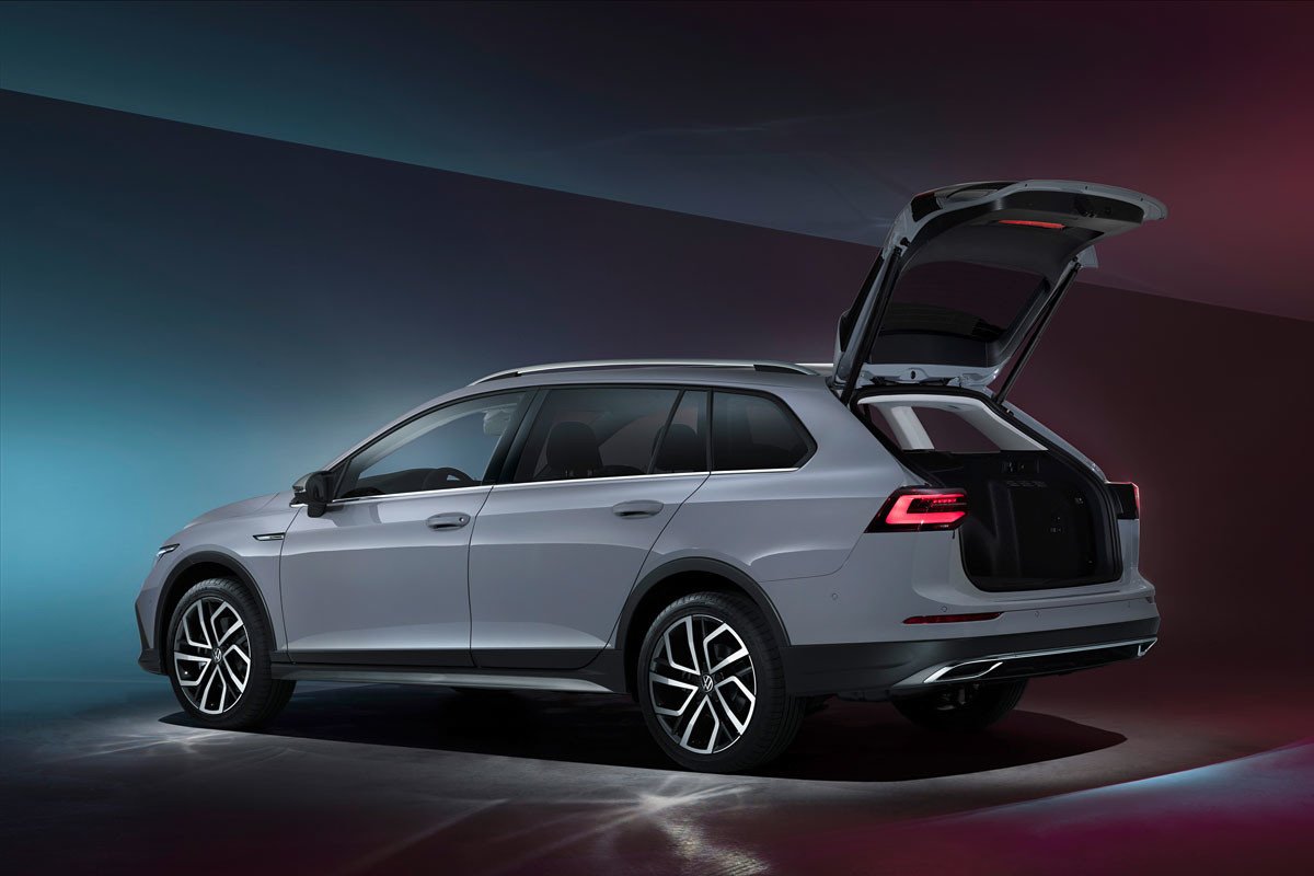 Nuevo Volkswagen Golf Variant: más de 600 litros de maletero y con versión Alltrack