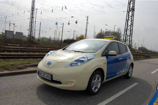El Nissan Leaf desembarca en el mundo de los taxis