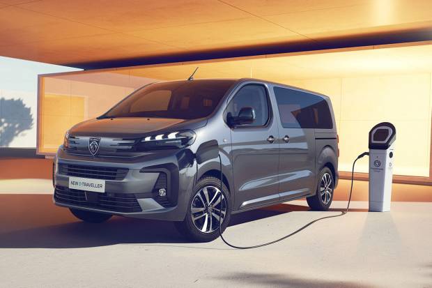 Nuevo Peugeot E-Traveller: 580.000 puntos de recarga en Europa y 350 kms de autonomía
