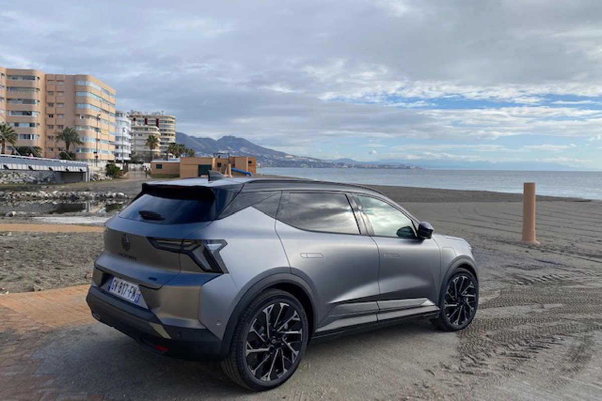 Prueba Renault Scenic e-tech 2024: ahora es SUV, os contamos cómo va y precios 
