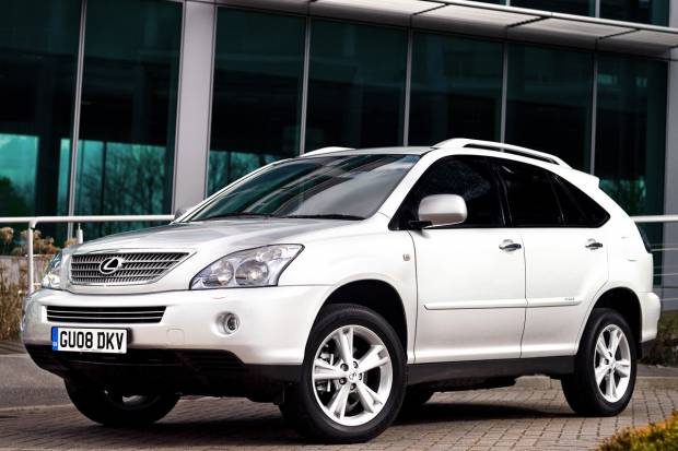 Lexus llama a revisión a los clientes del RX 400h
