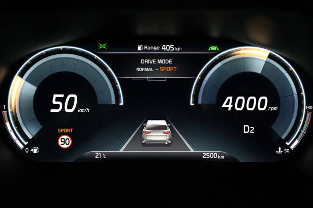 Nueva instrumentación digital para el XCeed, el nuevo crossover de Kia