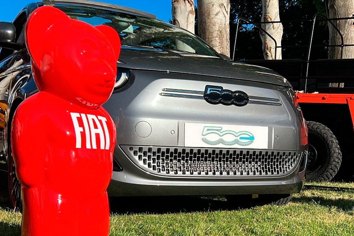 dEmo y Fiat - Auto10