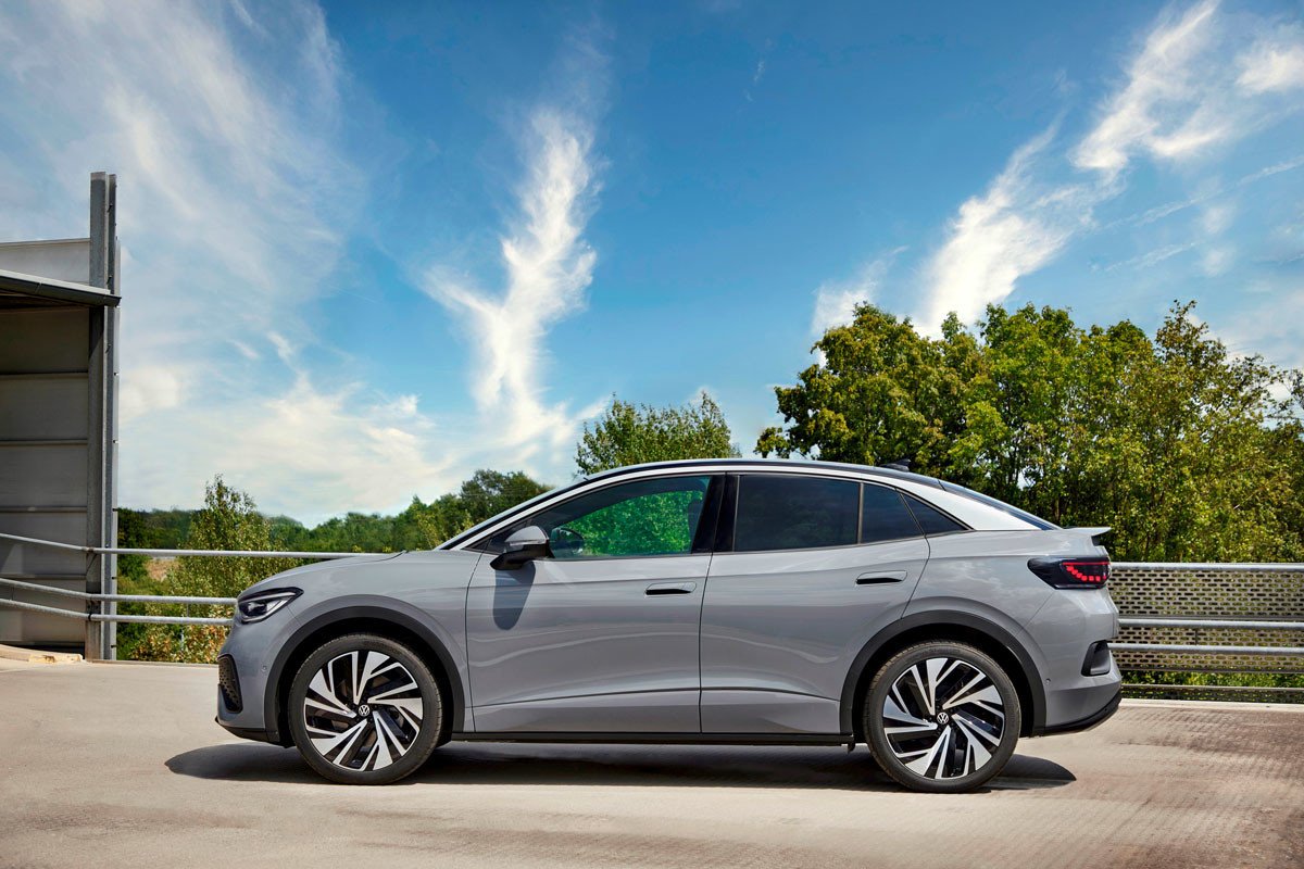 Volkswagen actualiza a la vez sus ID.4 e ID.5: más tecnología, potencia y autonomía