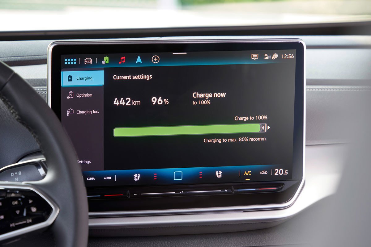 Volkswagen actualiza a la vez sus ID.4 e ID.5: más tecnología, potencia y autonomía
