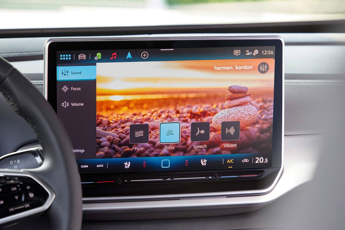 Volkswagen actualiza a la vez sus ID.4 e ID.5: más tecnología, potencia y autonomía