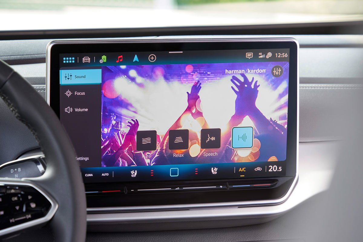 Volkswagen actualiza a la vez sus ID.4 e ID.5: más tecnología, potencia y autonomía