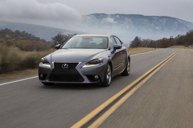 El Lexus IS 300h acumula 1,6 millones de kilómetros de pruebas