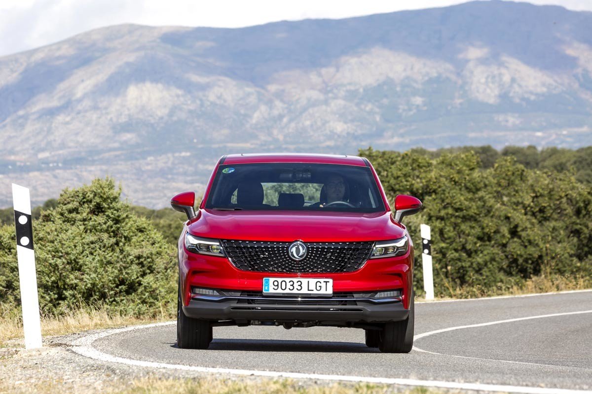 Prueba del DFSK F5: opinión y precio del nuevo SUV coupé generalista
