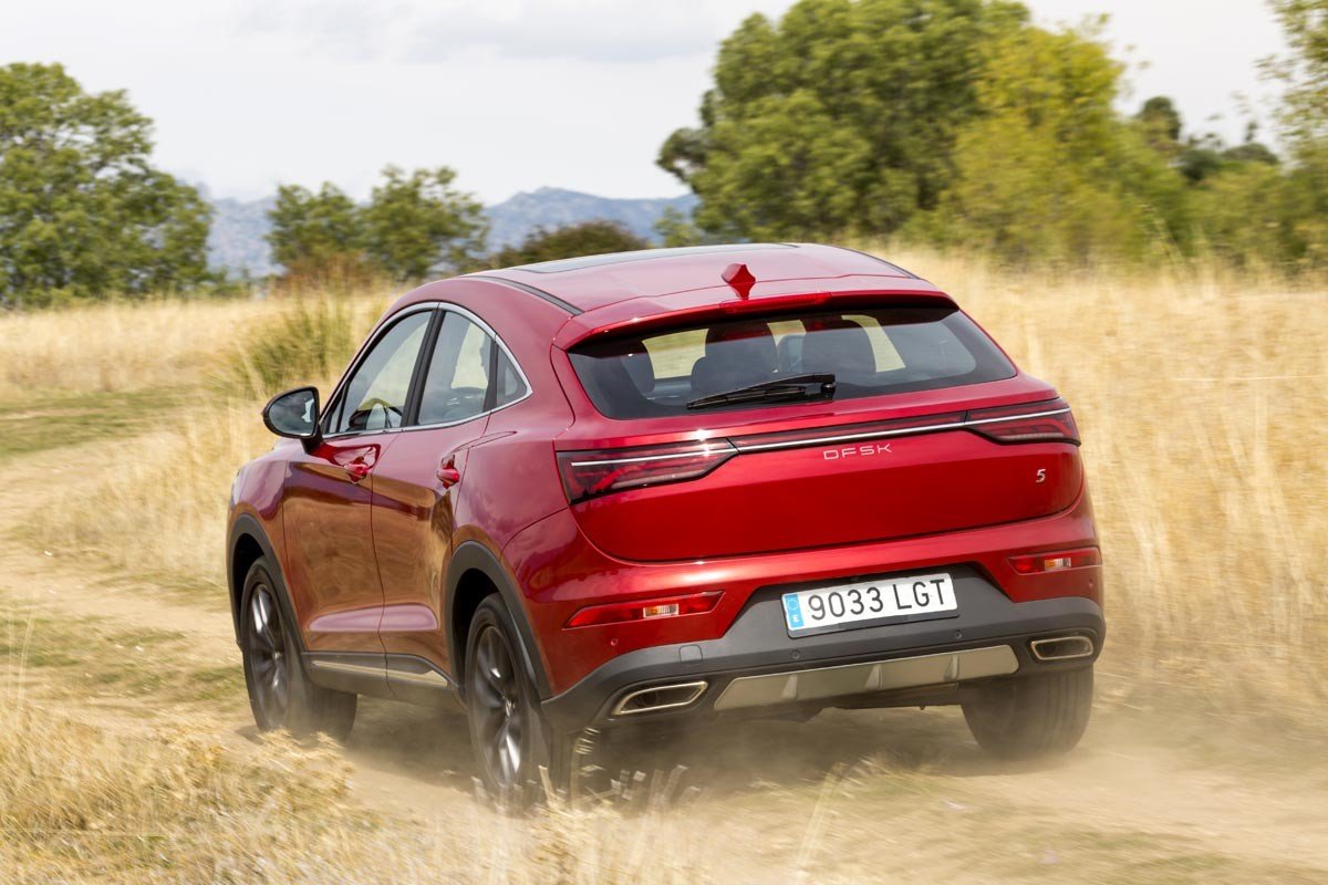Prueba del DFSK F5: opinión y precio del nuevo SUV coupé generalista