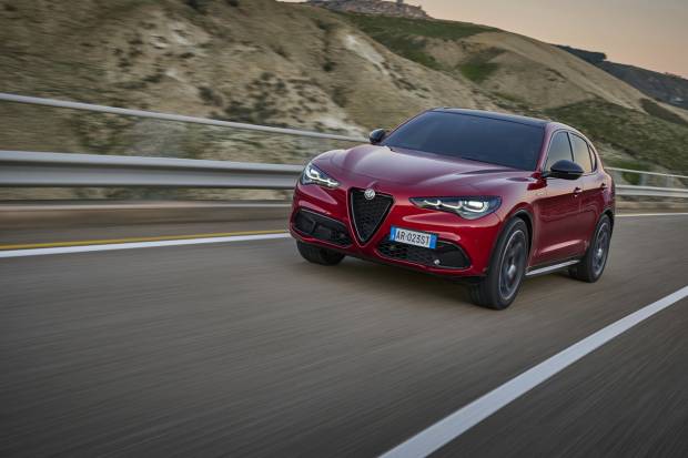 Multas que puedes tener si no rematriculas tu coche en España
