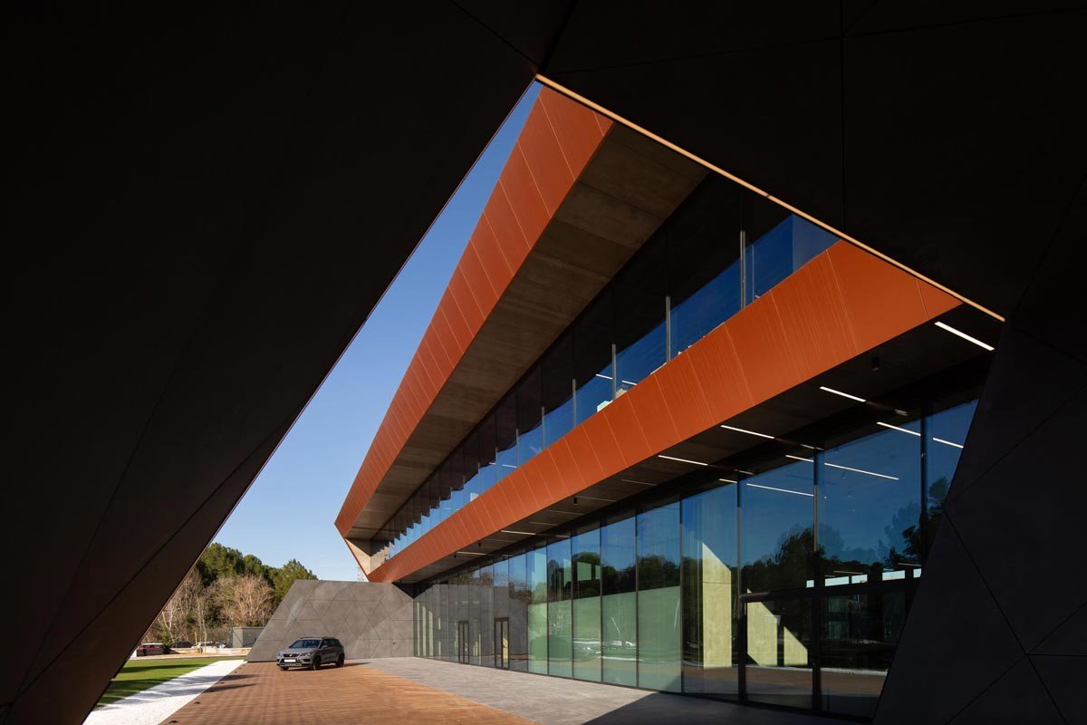 Así es el nuevo CUPRA Garage: el hogar para la tribu