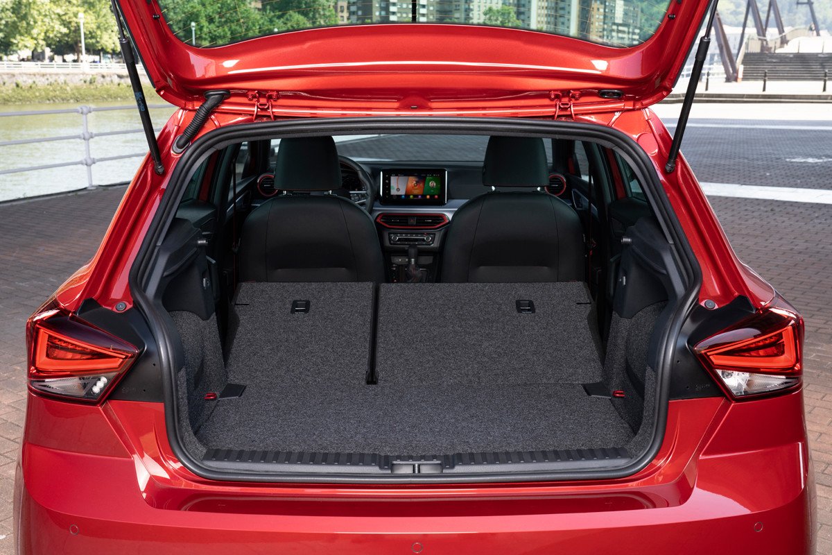SEAT FLEX: El Ibiza que necesitas desde 100 euros al mes