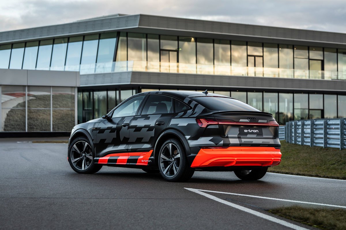 Audi ya prepara las versiones S del e-tron