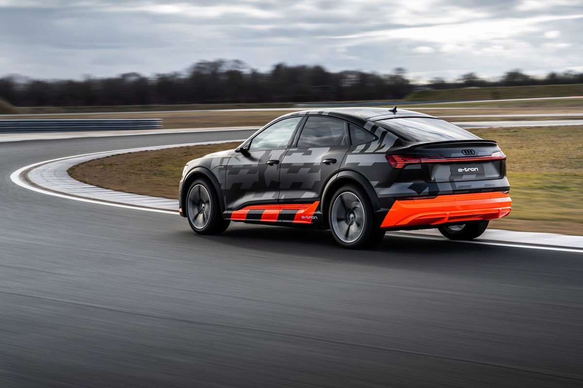 Audi ya prepara las versiones S del e-tron