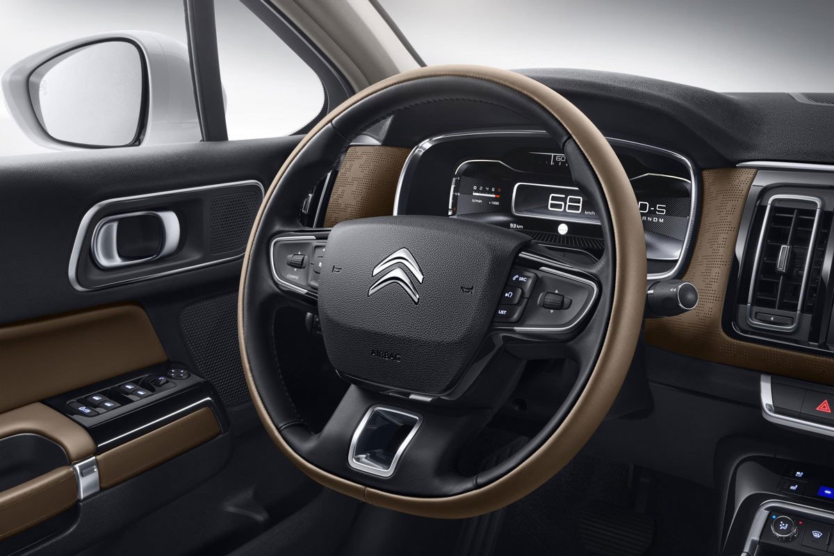 Citroën presenta un C-Elysée eléctrico en el Salón de Pekín