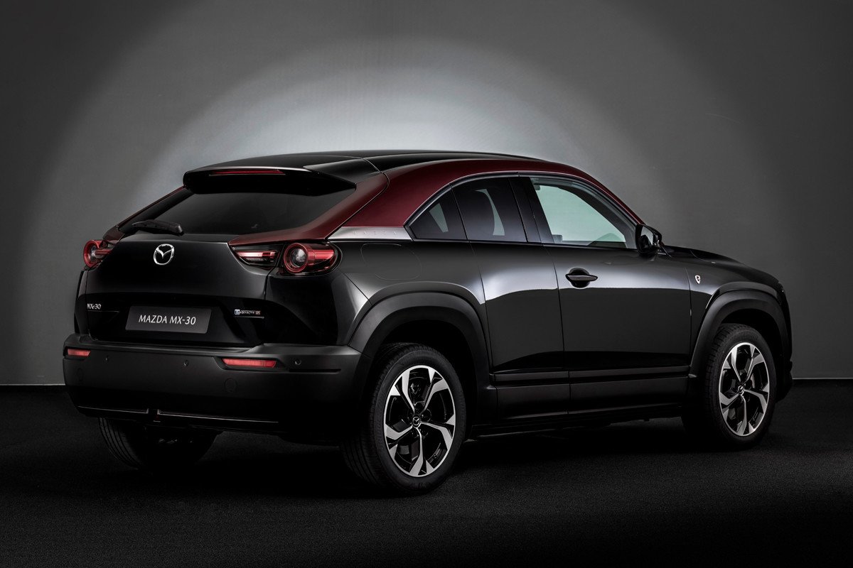 Nuevo Mazda MX-30 e-Skyactiv R-EV: vuelve el motor rotativo asociado a un eléctrico