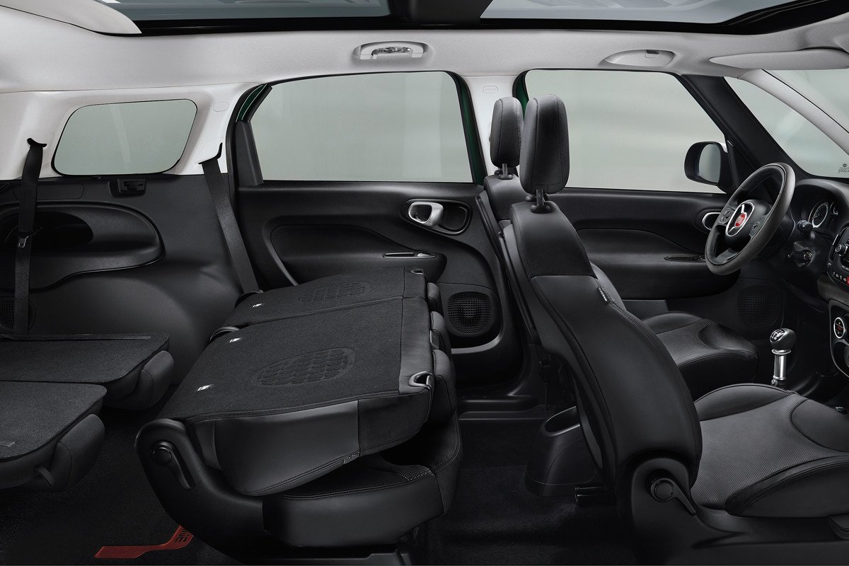 Fiat 500L Living, un monovolumen de siete plazas compacto y con buen precio