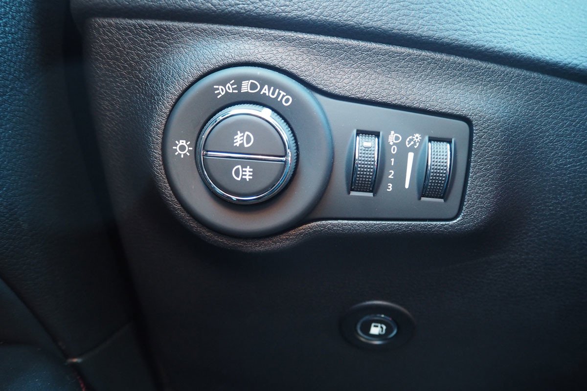 Prueba y opinión del Jeep Compass 4xe: el mejor fuera del asfalto e híbrido enchufable