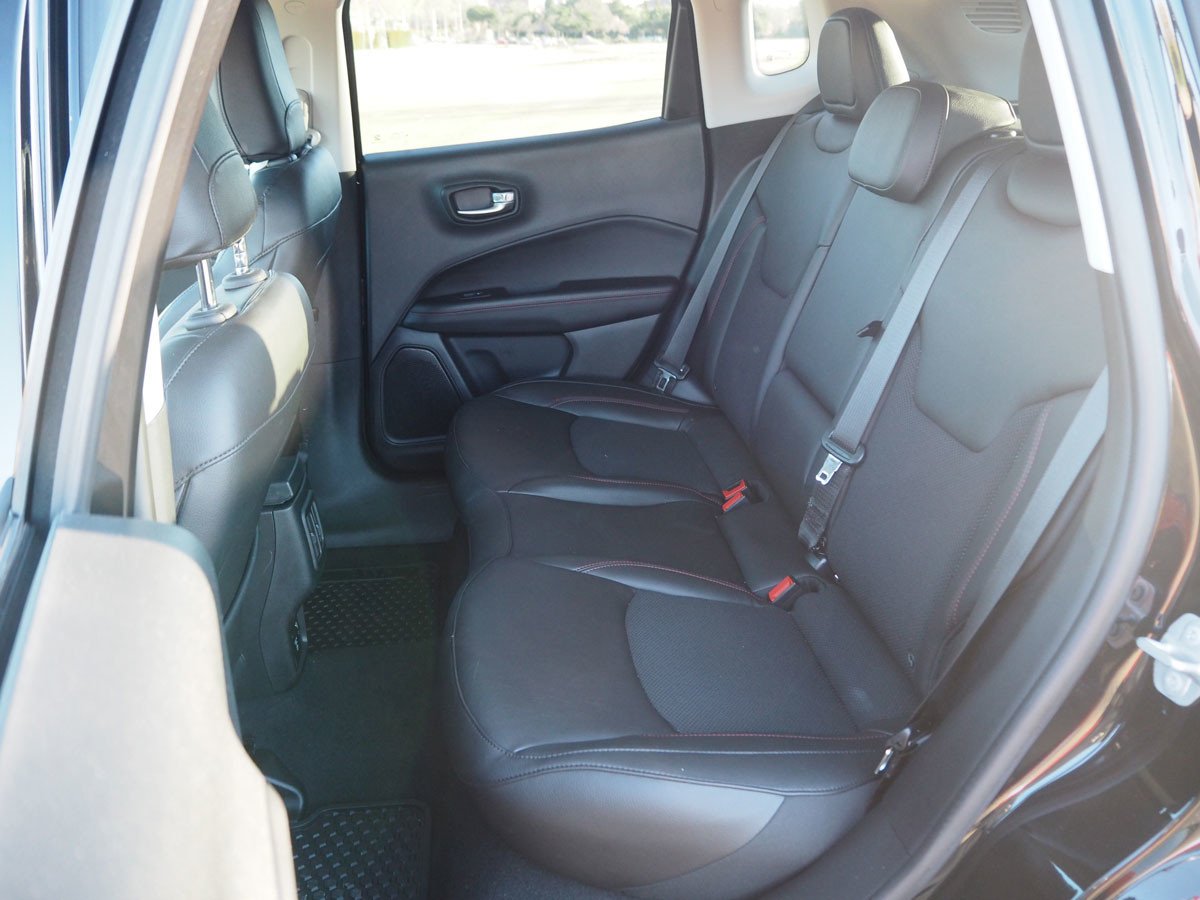 Prueba y opinión del Jeep Compass 4xe: el mejor fuera del asfalto e híbrido enchufable