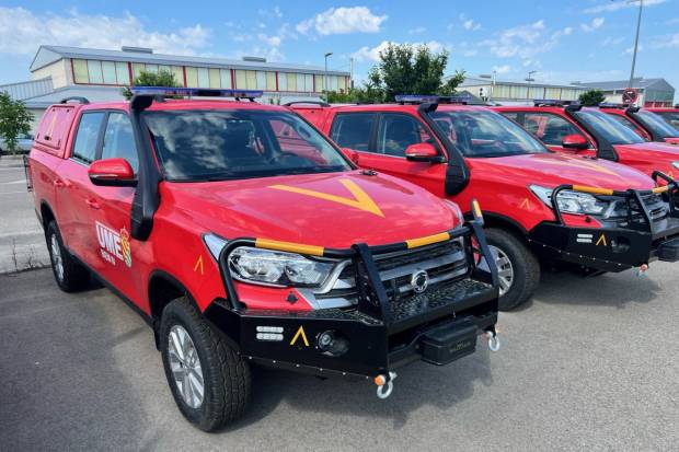La Unidad Militar de Emergencias renueva su flota con un auténtico 4x4 desconocido